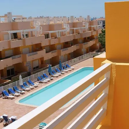 2 Bed 2 Bath Penthouse With Pool, Stunning Views From The Terrace *