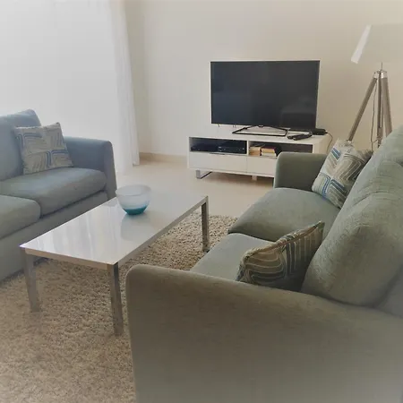 2 Bed 2 Bath Penthouse With Pool, Stunning Views From The Terrace * Conceição