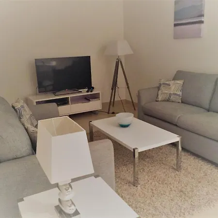 2 Bed 2 Bath Penthouse With Pool, Stunning Views From The Terrace *