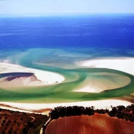 2 Bed 2 Bath Penthouse With Pool, Stunning Views From The Terrace Conceicao (Faro)