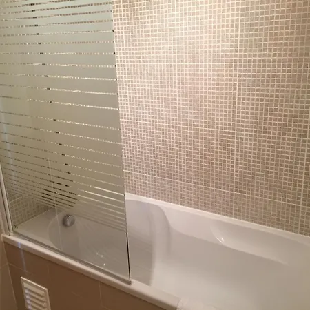 Apartment 2 Bed 2 Bath Penthouse With Pool, Stunning Views From The Terrace